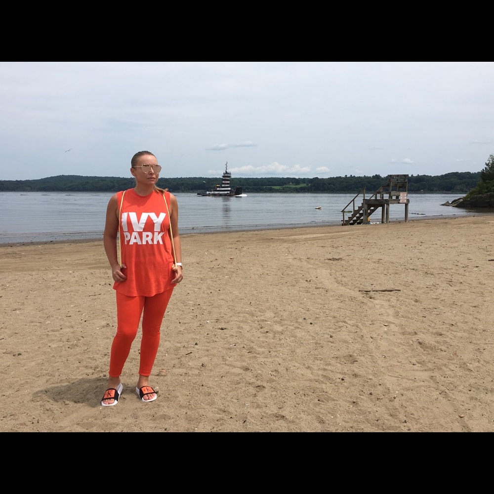 Meet your Posher, Oksana